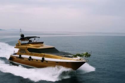 Charter Motorboat Princess 66 Antalya