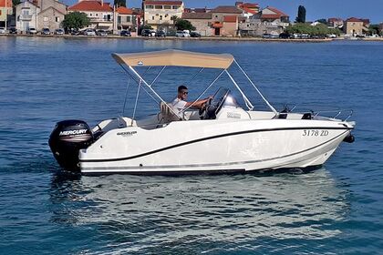 Verhuur Motorboot Quicksilver active 555 Sukošan
