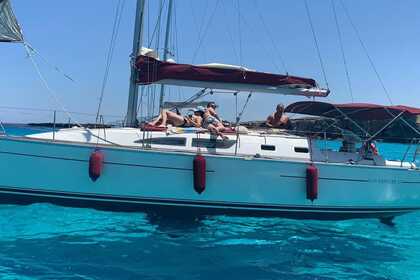 Rental Sailboat Cantiere Ricevuto Boat Service JEANNEAU Sun Odyssey 37 Trapani