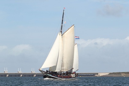 Rental Sailing yacht Custom Tweemastklipper Bonnefooi Zierikzee