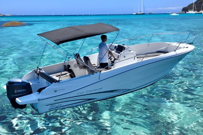 Hire Motorboat Jeanneau Cap Camarat 7.5 Cc Hyères