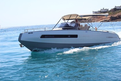 Verhuur Motorboot Invictus 280 GT Port Adriano