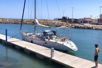 Hire Sailboat Jeanneau Sun Légende 41 Le Barcarès