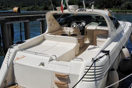 Charter Motor yacht Riva Sarnico maxim 55 Forte dei Marmi