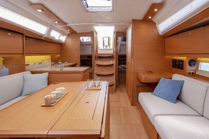 Ενοικίαση Ιστιοπλοϊκό σκάφος  Dufour 390 (3 WC) Αθήνα