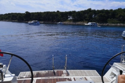 Location Voilier Beneteau Oceanis 45 Ajaccio