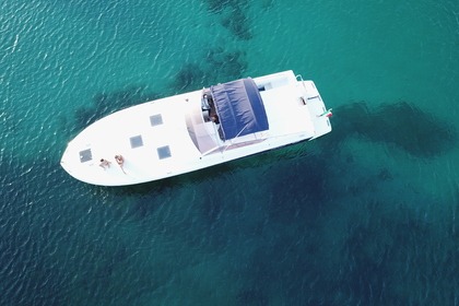Noleggio Barca a motore Cantieri Navali Roma Itama 45 Olbia