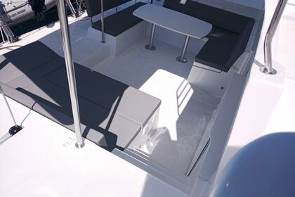Charter Catamaran Lagoon Lagoon 450 F Laurium