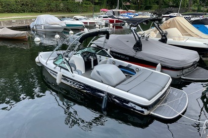 Location Bateau à moteur Moomba Outback V Sciez