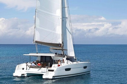 Charter Catamaran  Lucia 40 (3cab) Cogolin