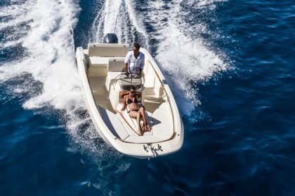Hire Motorboat INVICTUS YACHT 190fx Menorca