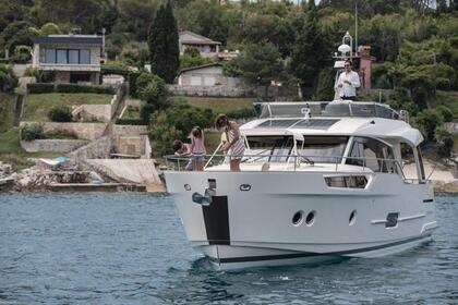 Чартер Моторная яхта Greenline Yachts Greenline 48 Fly Биоград-на-Мору