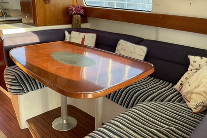 Location Bateau à moteur Fountaine Pajot Maryland 37 Saint-Cyprien