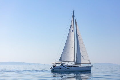 Hire Sailboat Bavaria Yachtbau Bavaria Cruiser 46 - 4 cab. Split