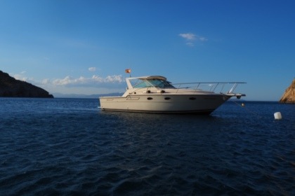 Verhuur Motorboot Tiara 3300 Open Costa Brava