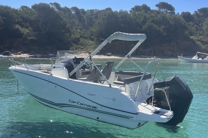 Charter Motorboat Jeanneau Cap Camarat 6.5 cc Hyères