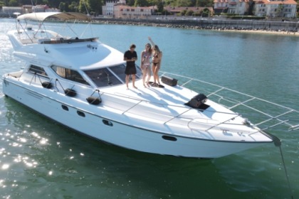 Miete Motorboot Princess 470 Lissabon