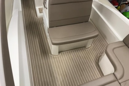 Ενοικίαση Φουσκωτό SALPA SOLEIL 28 Palamós