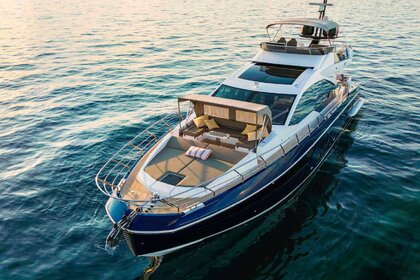 Hire Motor yacht Azimut Azimut S7 Podstrana