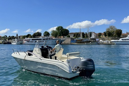 Hire Motorboat Reful Flyer 22 Zadar