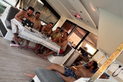 Charter Catamaran Fountaine Pajot Lucia 40 Muğla