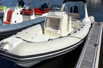 Location Semi-rigide Lomac Nautica 660 In Saint-Florent
