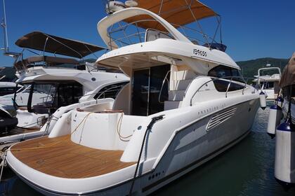 Noleggio Yacht a motore Jeanneau Prestige 42 Monopoli