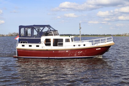 Charter Houseboat Duetvlet 1040 Terherne