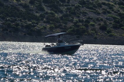 Location Bateau à moteur Renato Molinari Falcon 640 Novalja