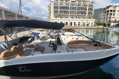 Charter Motorboat Cayman Yacht Speedy Cayman 5.85 Tivat