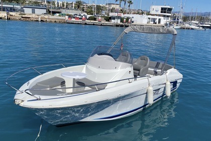 Hyra båt Motorbåt Beneteau FLYER 650 Nice