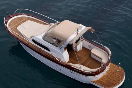 Hire Boat without licence  PRIVATE TOUR Gozzo 8,50 Massa Lubrense