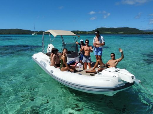 Le Marin RIB Capelli Tempest 775 alt tag text