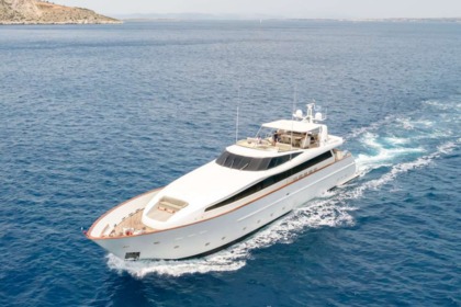 Location Yacht Cantieri FA Custom Aquila Athènes