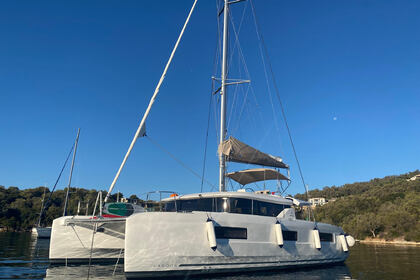 Charter Catamaran  Lagoon 46  Preveza