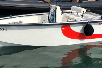 Miete Boot ohne Führerschein  Trygons RedFin 49 Lefkada