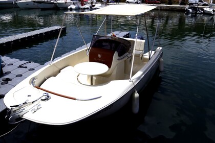 Miete Motorboot INVICTUS FX200 Marseille