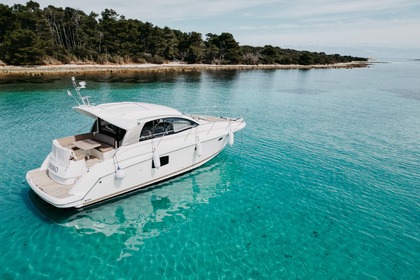 Verhuur Motorjacht Jeanneau Prestige 390 S Zadar