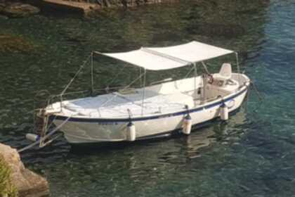 Charter Motorboat Custom Lancia Vetro Resina 7.26 Ponza