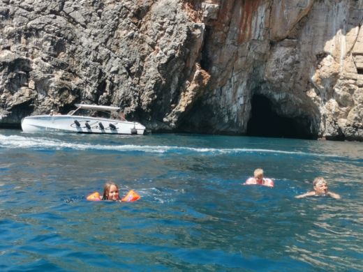 Herceg Novi Motorboat Ornvik 550 alt tag text