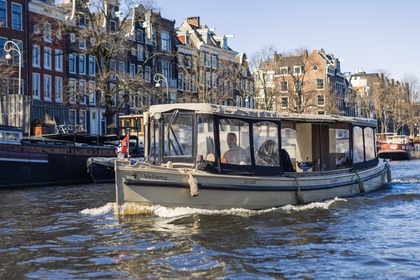 Hire Motorboat Classic Boat Vellamo Amsterdam