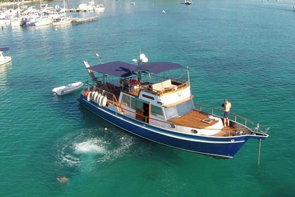 Rental Motorboat Princess V52 Trieste