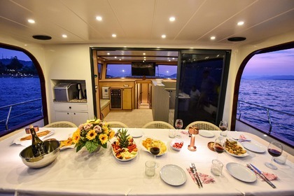 Rental Gulet Custom built gulet with capacity of 8 people 2025 Fethiye