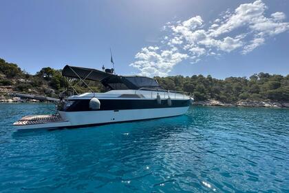 Ενοικίαση Μηχανοκίνητο γιοτ Pershing GRP Αργοστόλι