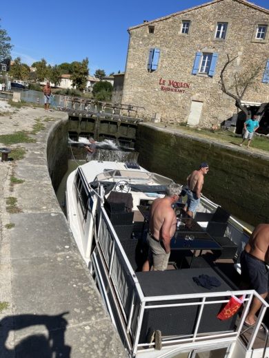 Carcassonne Houseboat alphacraft concorde alt tag text