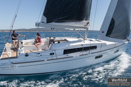 Noleggio Barca a vela Bénéteau Oceanis 38.1 - 2 cab. Rogosnizza