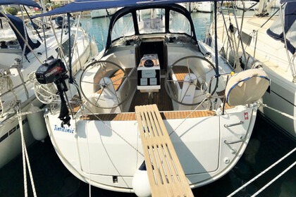 Charter Sailboat Bavaria Bavaria Cruiser 34 Drage, Pakoštane