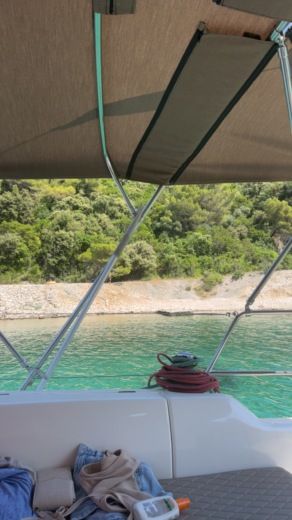 Općina Omiš Sailboat DUFOUR gib sea 37 alt tag text