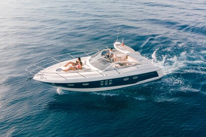 Charter Motorboat Absolute 39 Marbella