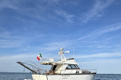 Noleggio Barca a motore Cantiere di Pisa Kitalpha Rovigo